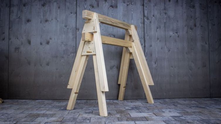 Holzbockel Zusammengebaut – Leichte Ausführung